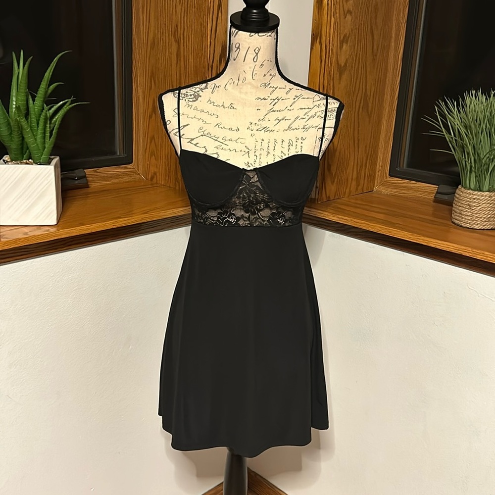 Zara Black Mini Dress Push Up Bra & Sheer Lace top Size Small
